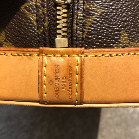 Authentic Louis Vuitton Alma PM INCLUDES lock & matching key 🔑 - Picture 13 of 16